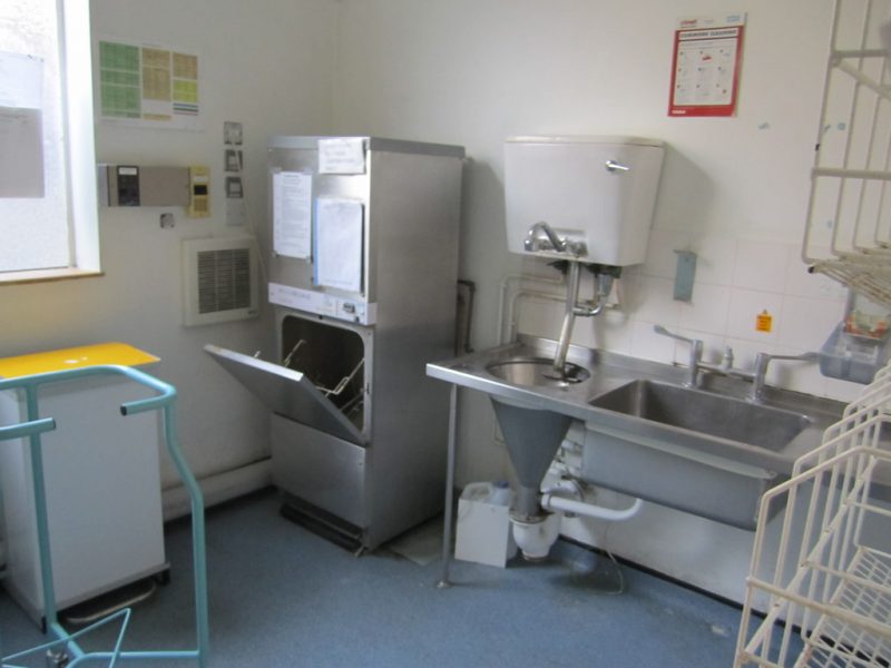 Hospital Sluice Room Equipment What You Need Design & Layout